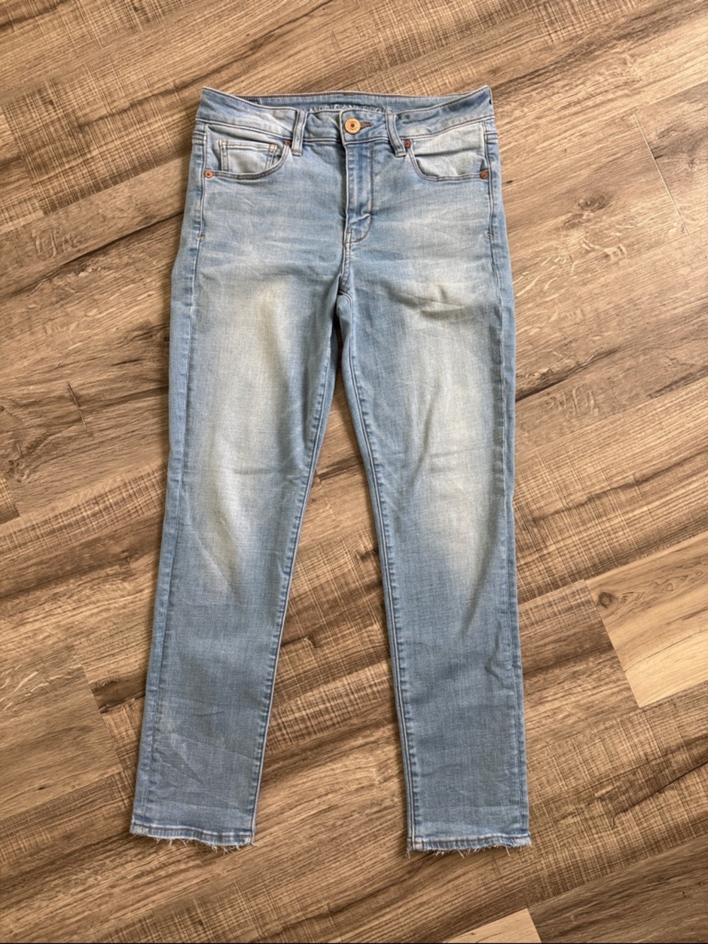 American Eagle Outfitters Light Blue Skinny Jeans